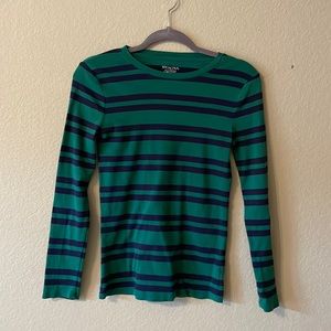 Long sleeve green and navy striped tee